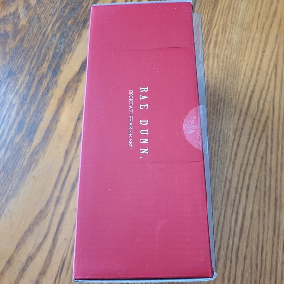 Rae Dunn Dining Nwt Rae Dunn Brand Happy Holidays Cocktail Shaker
